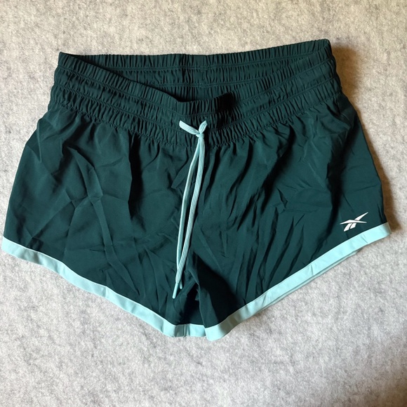 Reebok S Forest Green Workout Ready Shorts - Picture 7 of 7